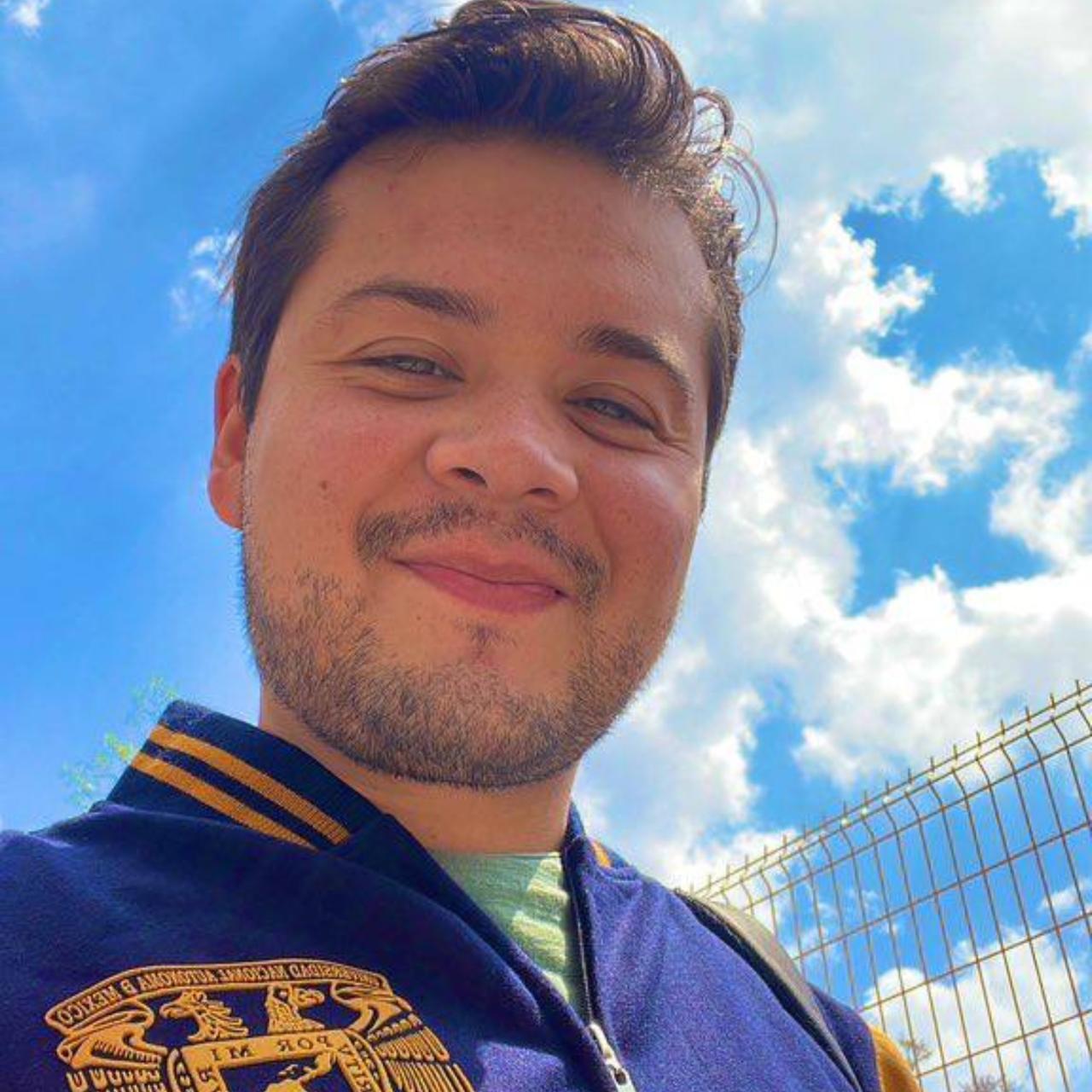 Gerardo Vela